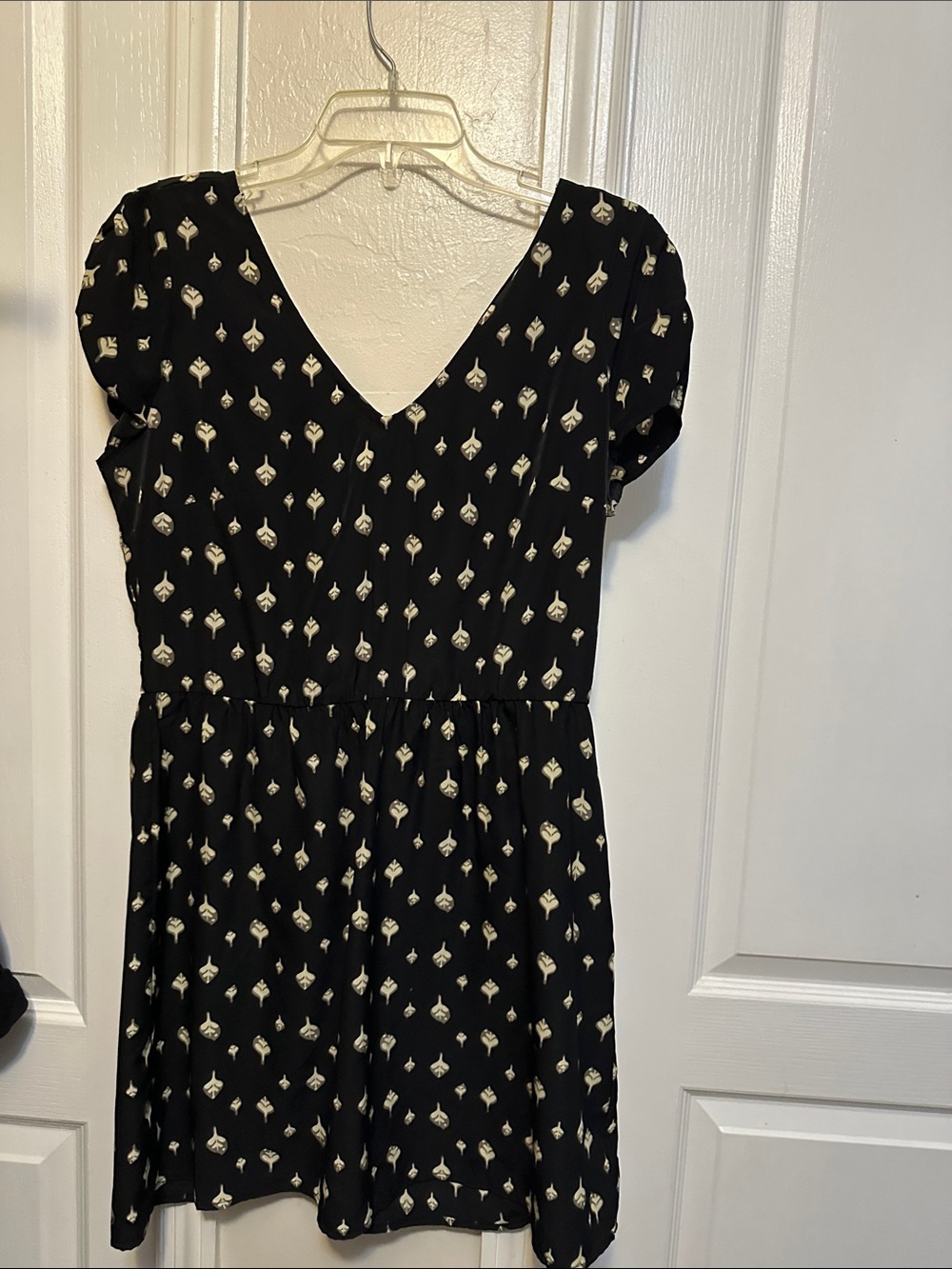 Mimi Chica Black Mini Dress with Cream Motif